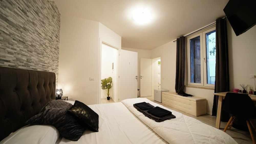 Langolo Di Laura Borgo Roma Destiny Home 3 Verona Habitación foto