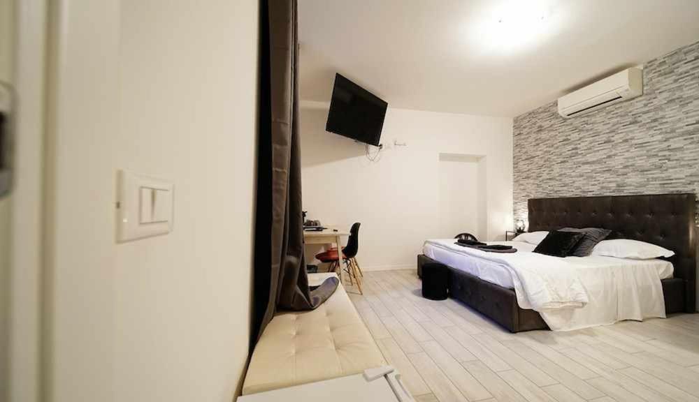 Langolo Di Laura Borgo Roma Destiny Home 3 Verona Habitación foto